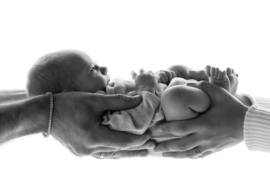 Newborn Shooting Oer-Erkenschwick – schlafendes Neugeborenes, zarte Details